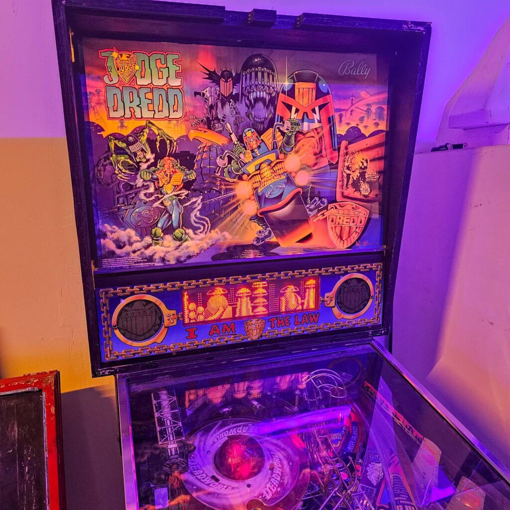 Judge Dredd pinball